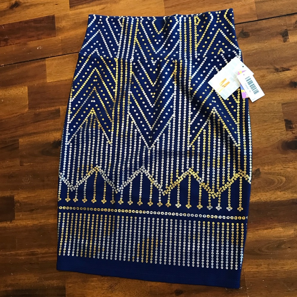 FLASH SALE LuLaRoe Elegant Cassie Skirt